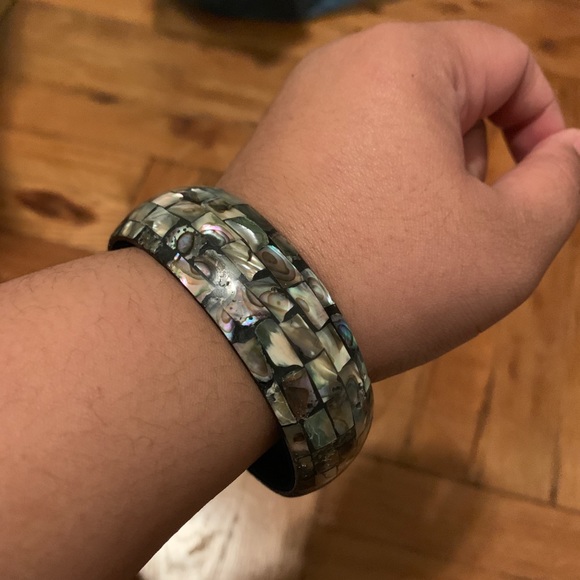 Assorted bracelets - Picture 6 of 8